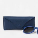 Men's Rectangular Sunglasses - Image 3